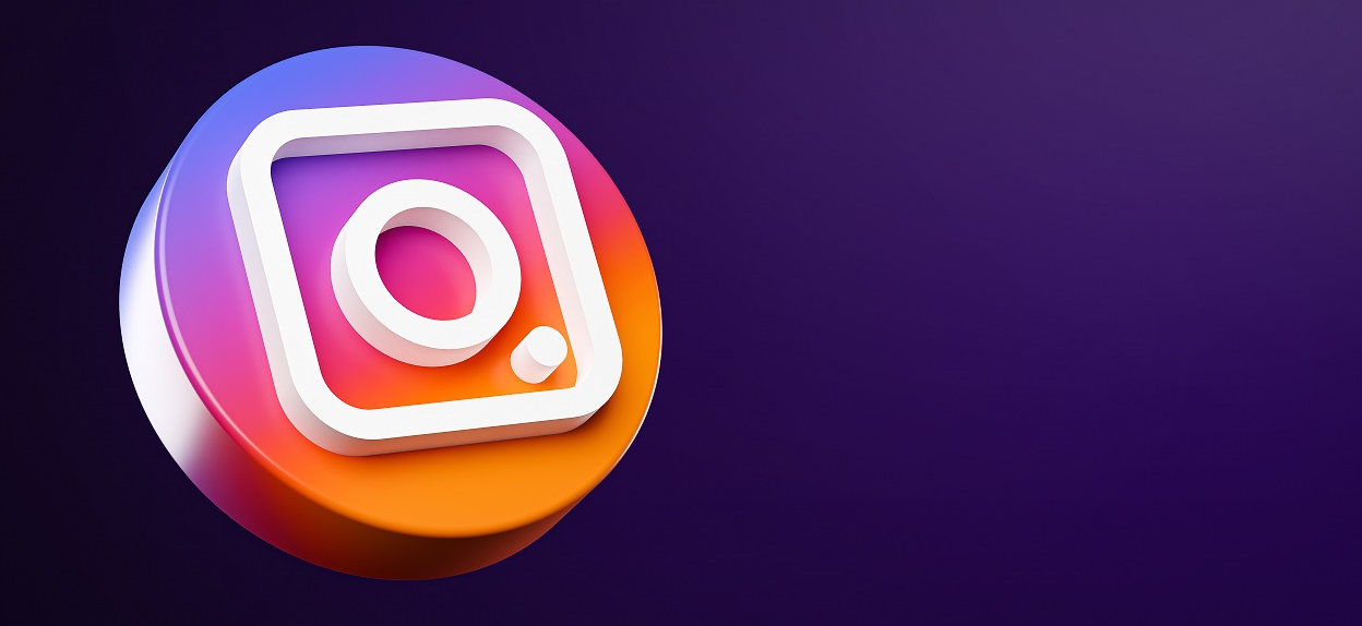 Instagram icon on a black/purple background